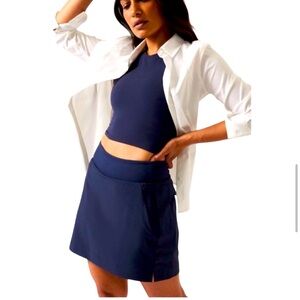 ATHLETA Soho Skort Athletic Semi-Fitted
Mid-Rise Skirt w/Shorts in NAVY Size 16T